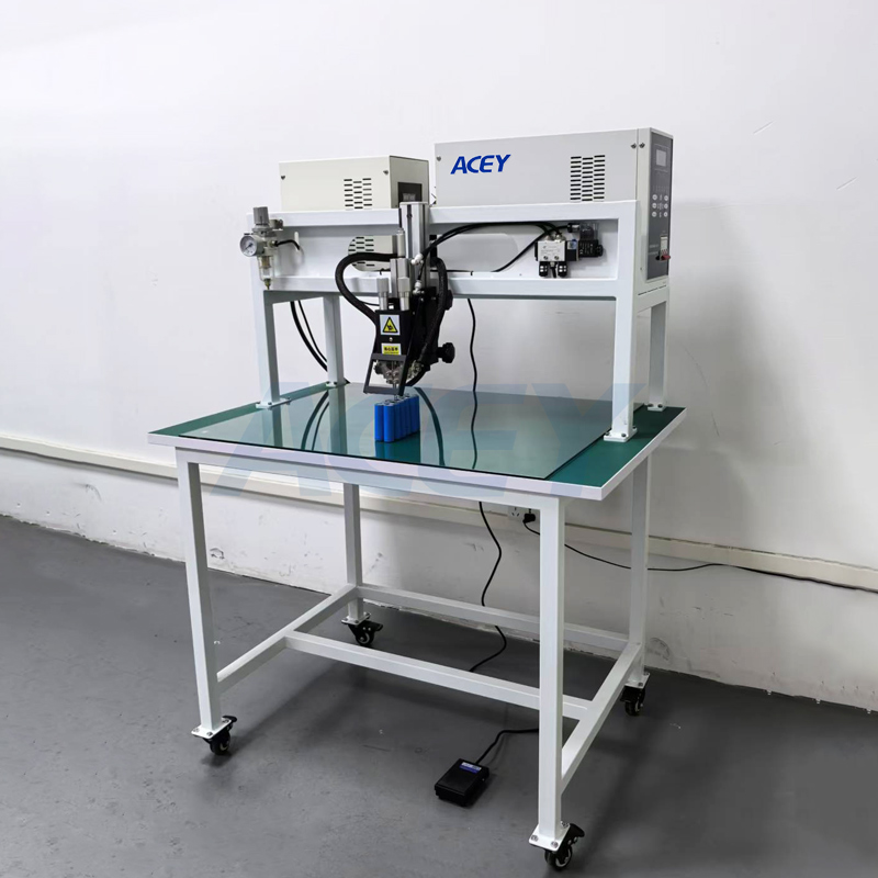 Lithium Battery Spot Welding Machine